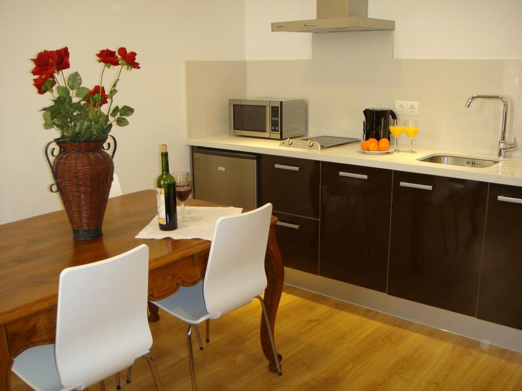 Life Apartments Alberto Lista Séville Extérieur photo